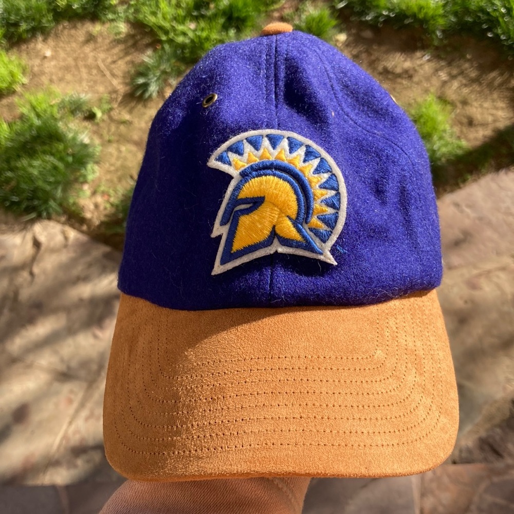 Unisex SJSU baseball hat.